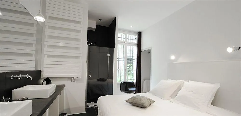 Helzear Montorgueil Apartment